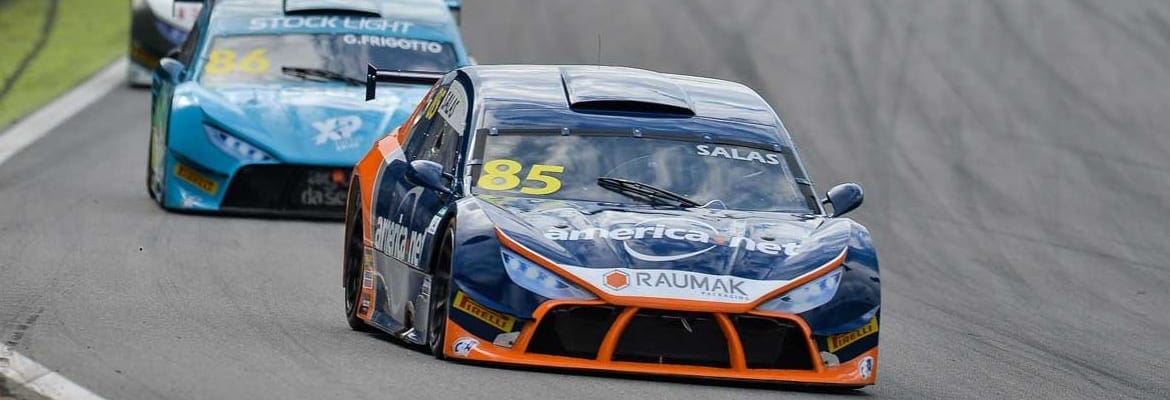 Em Interlagos, Guilherme Salas vence mais uma na temporada