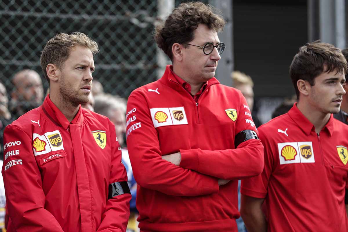 F1: Vettel admite que já não estava no auge quando Leclerc chegou à Ferrari F1: Vettel admite que já não estava no auge quando Leclerc chegou à Ferrari
