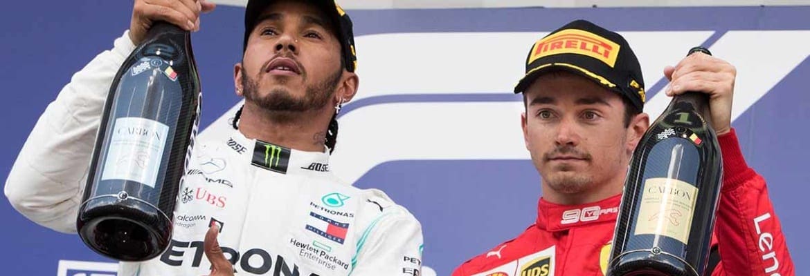 Hamilton elogia Leclerc: “Há mais grandezas dele por vir”