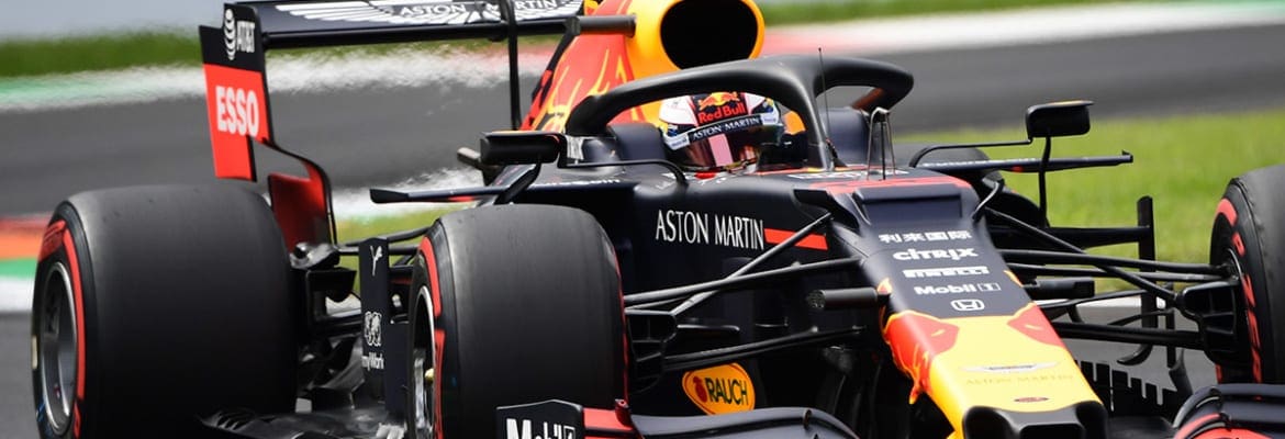 Verstappen quer pontuar novamente em Cingapura