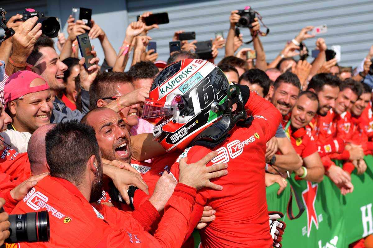 F1: Leclerc revive vitórias emblemáticas com a Ferrari após renovação F1: Leclerc revive vitórias emblemáticas com a Ferrari após renovação