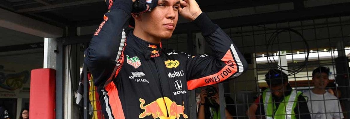 Albon: “Eu provoco George Russell, não vou mentir”