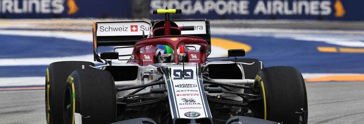 Giovinazzi penalizado por passar muito perto do guindaste