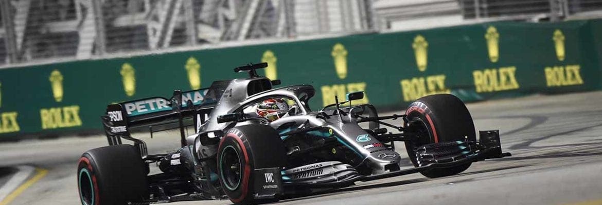 Hamilton pede à Mercedes que “intensifique” suas performances para brigar com a Ferrari