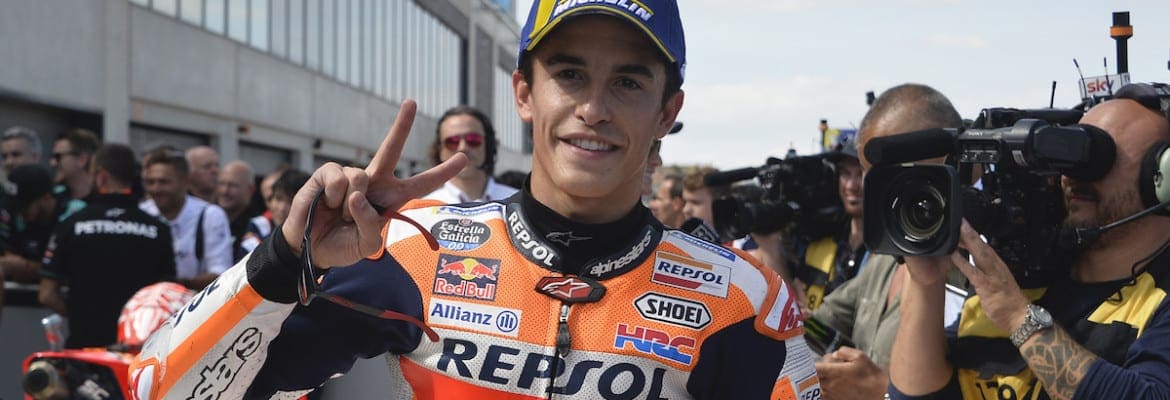 Marc Marquez vai passar por cirurgia no ombro devido a acidente em Sepang