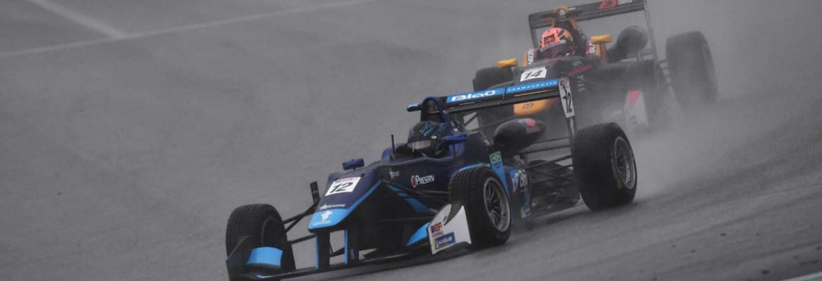 Euroformula: Chris Hahn fica perto do pódio nas duas corridas do final de semana em Barcelona