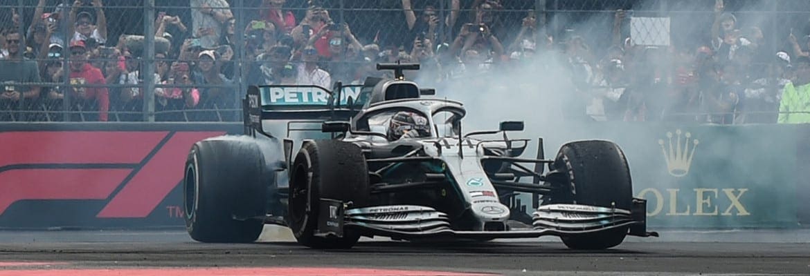 Com a “mão na taça”, Hamilton vence o GP do México e fica muito perto do sexto título mundial