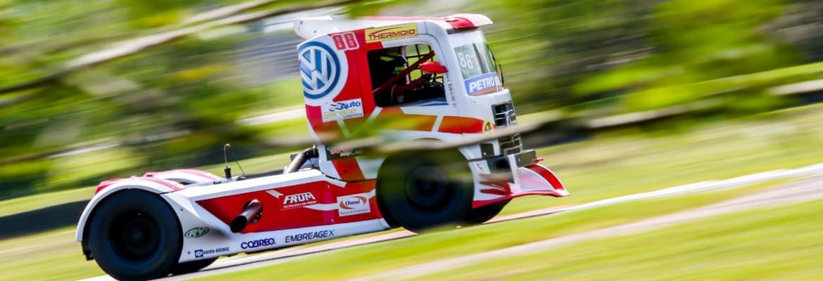 Volkswagen dita o ritmo da Copa Truck no primeiro dia de treinos no Velopark