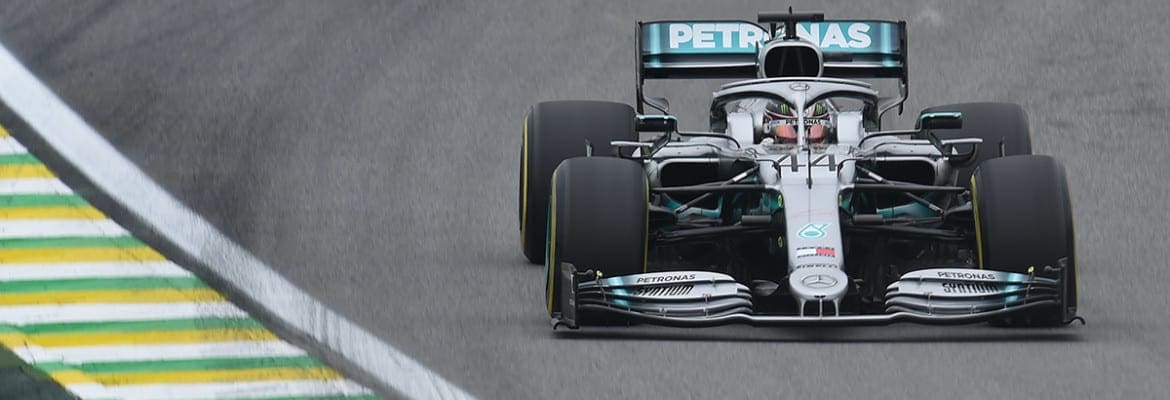 Hamilton diz que Mercedes vai ‘experimentar’ algumas coisas até 2020