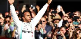 Lewis Hamilton entre os dez atletas mais bem pagos da década