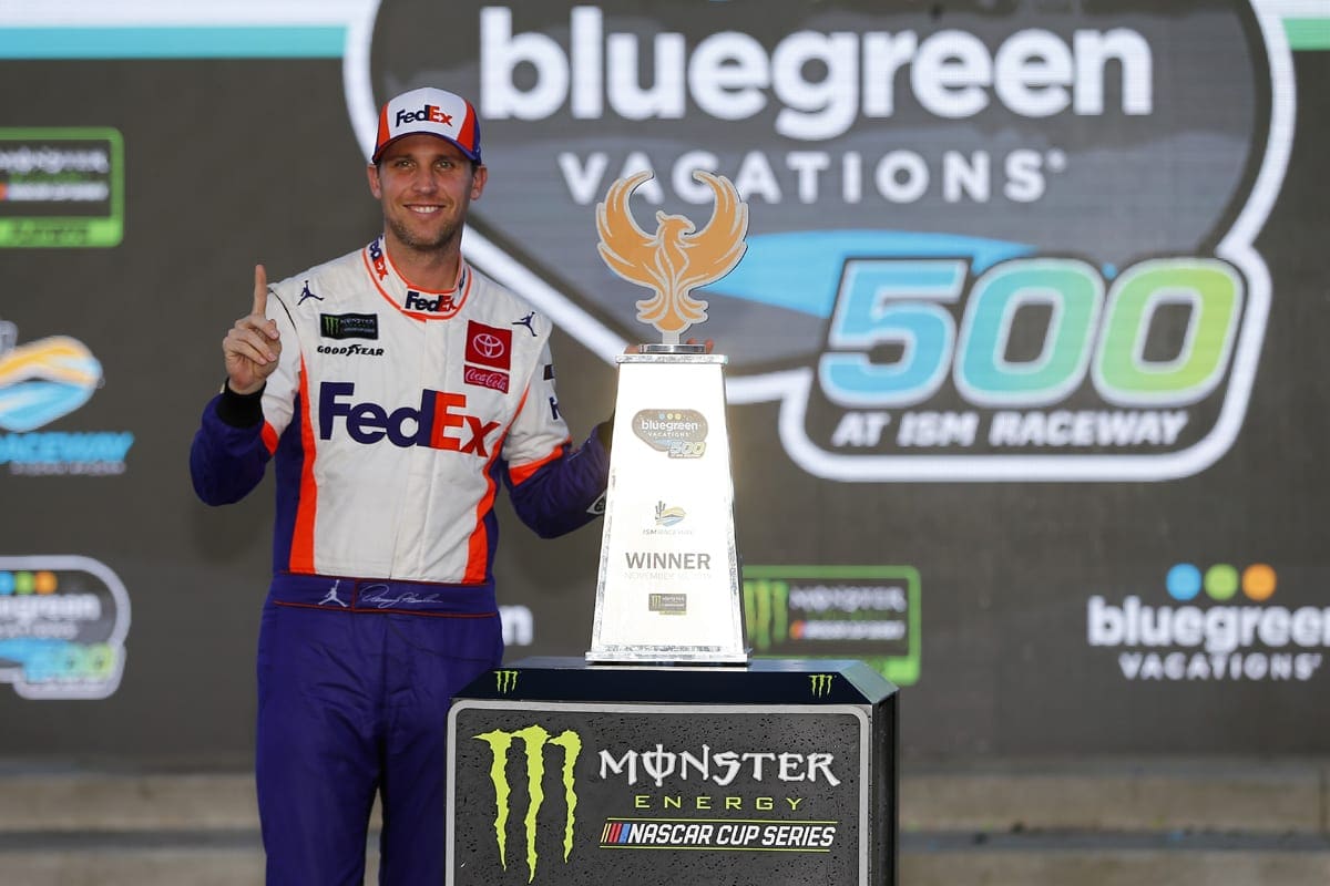 NASCAR: Denny Hamlin perde o pai em trágico incêndio; mãe do piloto está em estado grave