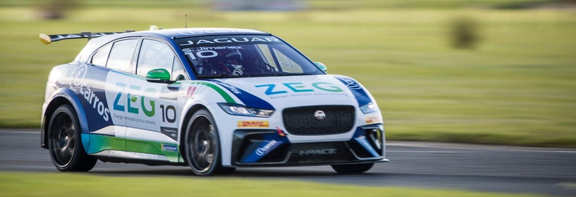Jimenez e Cacá Bueno encerram pré-temporada do Jaguar I-PACE eTROPHY na Inglaterra