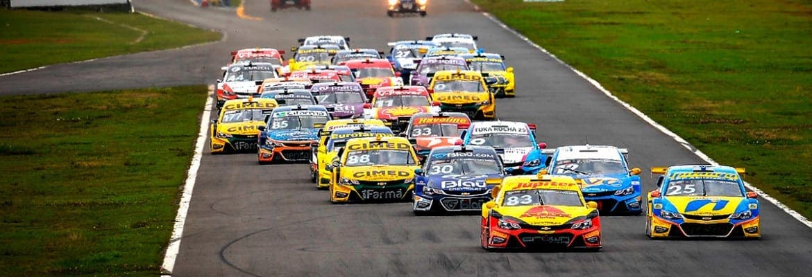 VÍDEO: confira os melhores momentos da Stock Car em Goiânia, 11ª etapa da temporada 2019