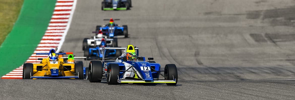 Na preliminar da F1 no COTA, Kiko Porto é vice-campeão da F4 EUA