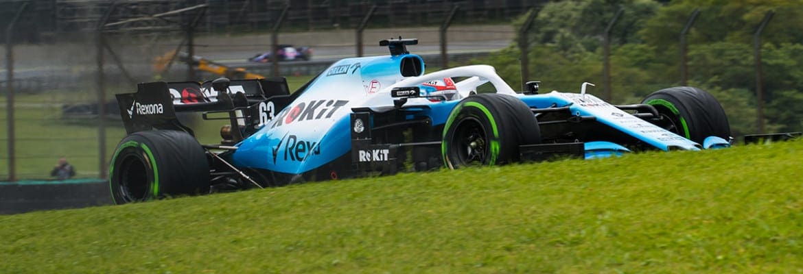 Russell: “Fazer os pneus Pirelli funcionarem é como completar um cubo mágico”