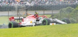 Giovinazzi comemora seu novo contrato de F1 com o melhor resultado da temporada