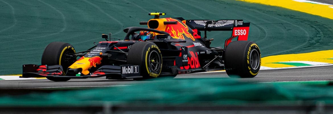 Albon sabe que precisa diminuir a diferença para Max Verstappen
