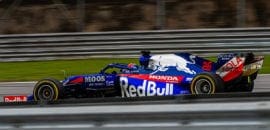 “Carro não tinha o equilíbrio correto”, Kvyat lamenta 16ª posição no grid