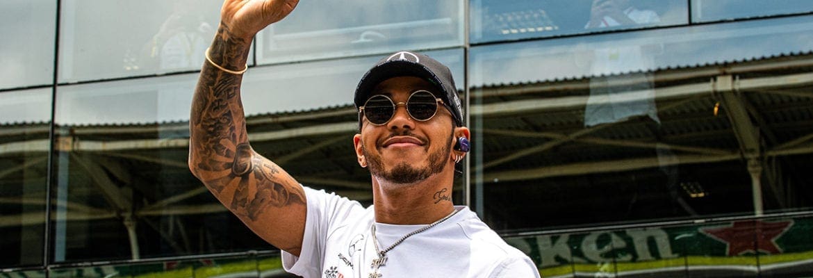Hamilton não acredita que haverá muitas mudanças no mercado de pilotos para 2021