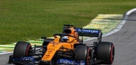 Sainz: “Foco nos objetivos de médio prazo ajudou a ficar mais relaxado na McLaren”