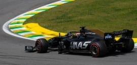 Romain Grosjean comemora 7ª posição no grid depois de andar em 16º no último treino livre