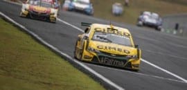 Em sua estreia na chuva no Velo Città com Stock Car, Marcel Coletta é destaque com Cimed Racing