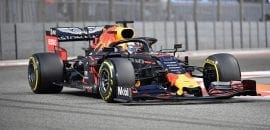 Verstappen lidera o último treino para o GP de Abu Dhabi seguido de perto pelas Mercedes