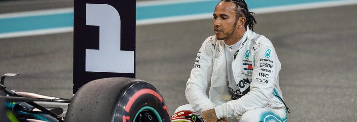 Hamilton: “Todo mundo está tentando deixar seu time para mudar para a Mercedes”