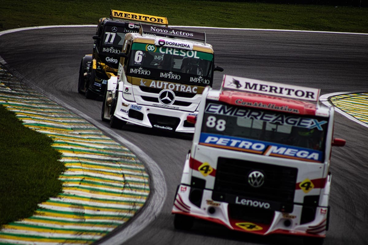 FOTOS: o melhor desta sexta-feira da Grande Final da Copa Truck em Interlagos