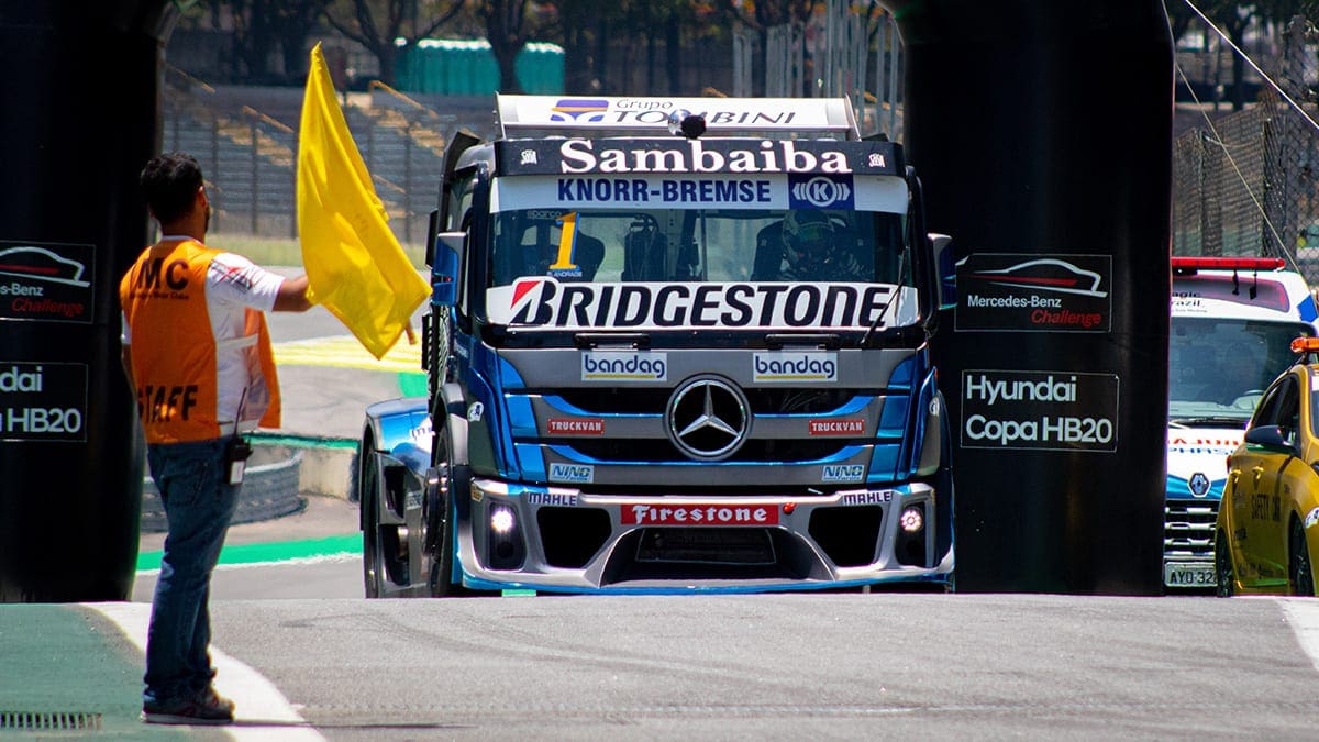 FOTOS: o melhor deste sábado da Grande Final da Copa Truck em Interlagos