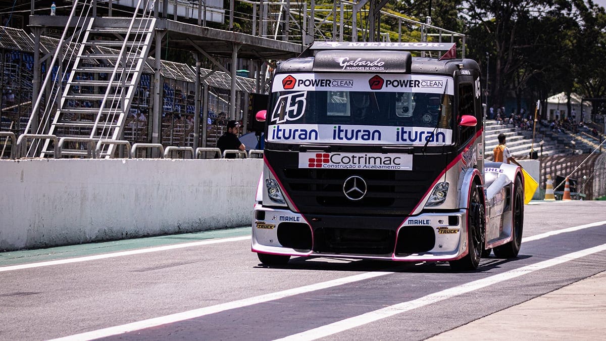 FOTOS: o melhor deste sábado da Grande Final da Copa Truck em Interlagos