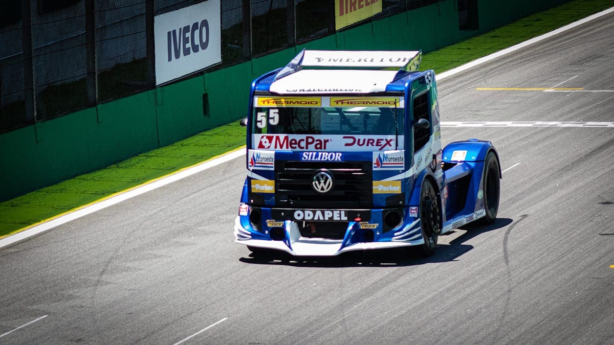 FOTOS: o melhor deste sábado da Grande Final da Copa Truck em Interlagos