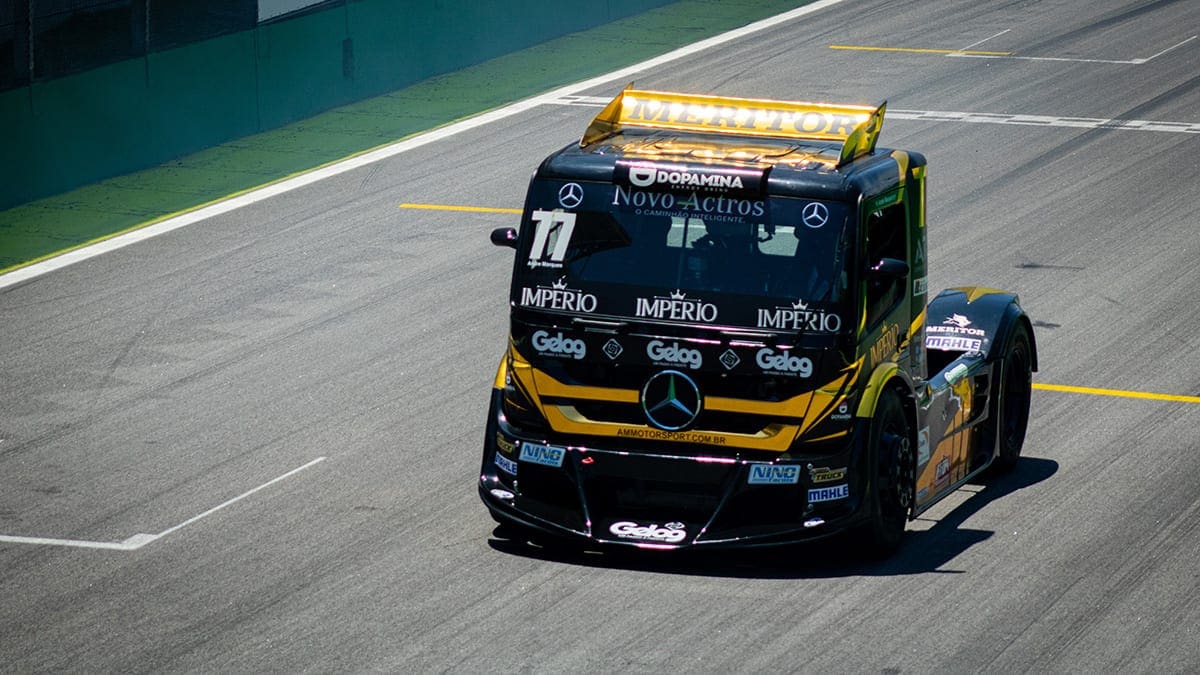 FOTOS: o melhor deste sábado da Grande Final da Copa Truck em Interlagos