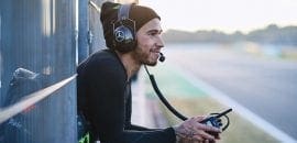 Chefe executivo da Ferrari minimiza boatos sobre mudança de Hamilton para a Scuderia