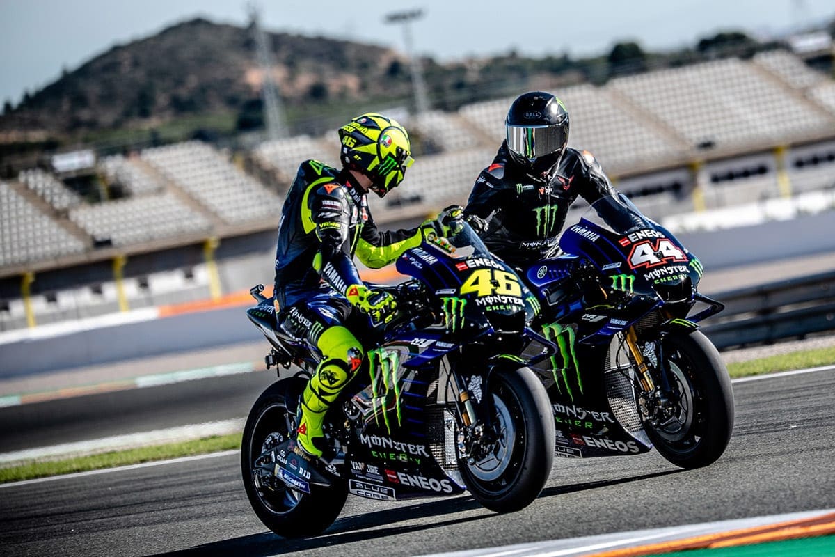 Valentino Rossi e Lewis Hamilton - Teste MotoGP x F1