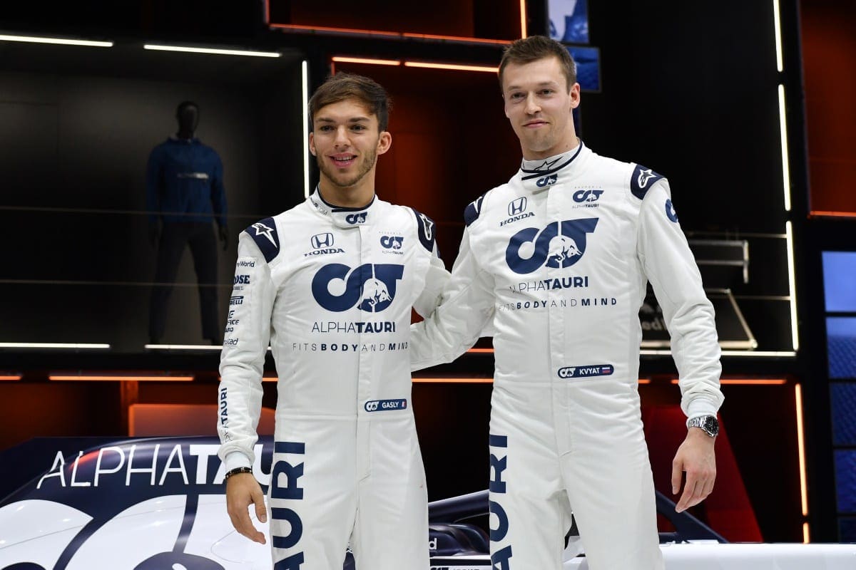 GALERIA: imagens do AT01, o primeiro carro da AlphaTauri para a F1 GALERIA: imagens do AT01, o primeiro carro da AlphaTauri para a F1