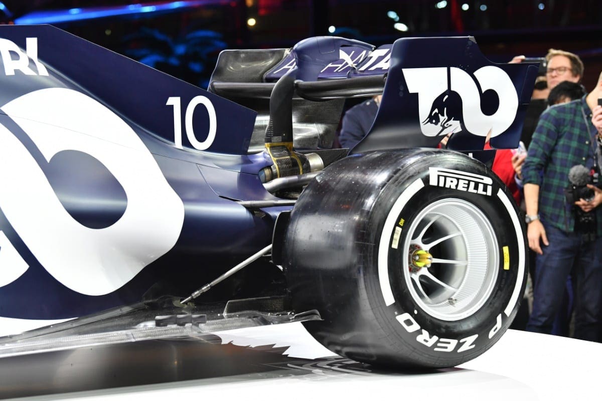 GALERIA: imagens do AT01, o primeiro carro da AlphaTauri para a F1 GALERIA: imagens do AT01, o primeiro carro da AlphaTauri para a F1