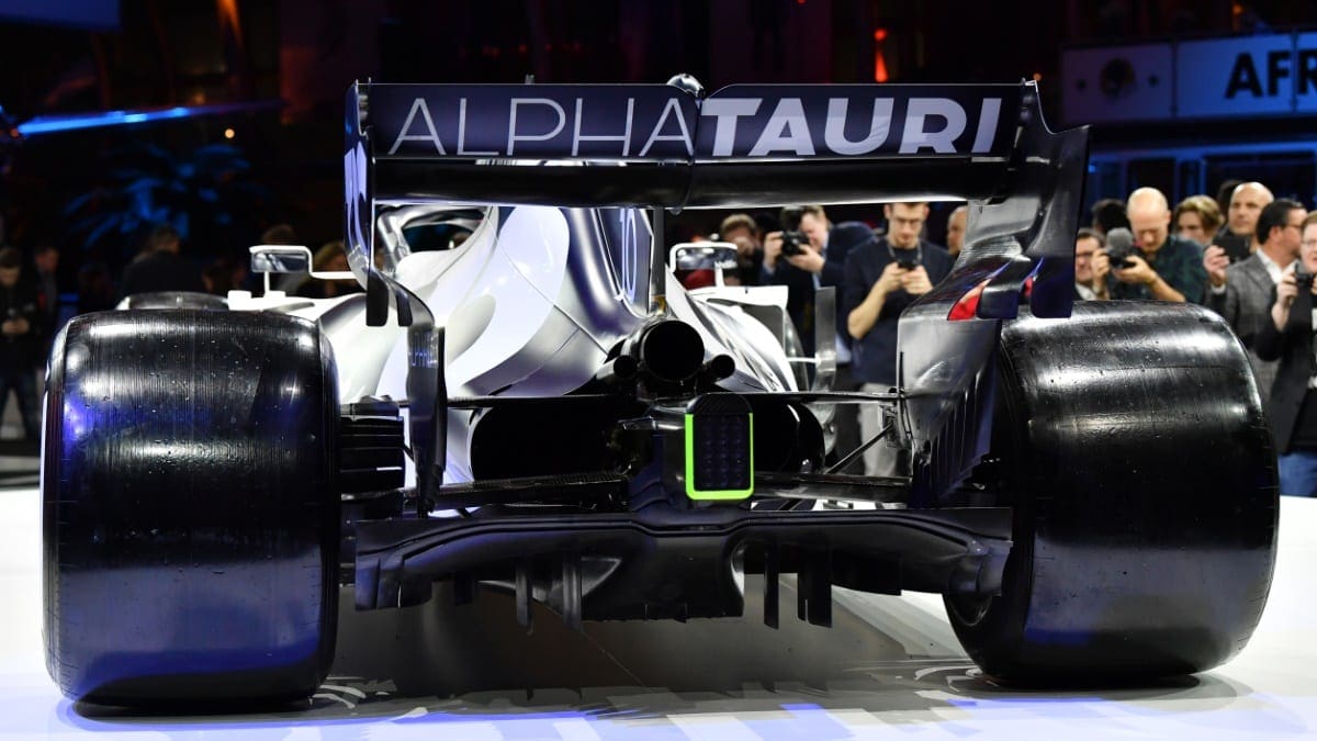 GALERIA: imagens do AT01, o primeiro carro da AlphaTauri para a F1 GALERIA: imagens do AT01, o primeiro carro da AlphaTauri para a F1