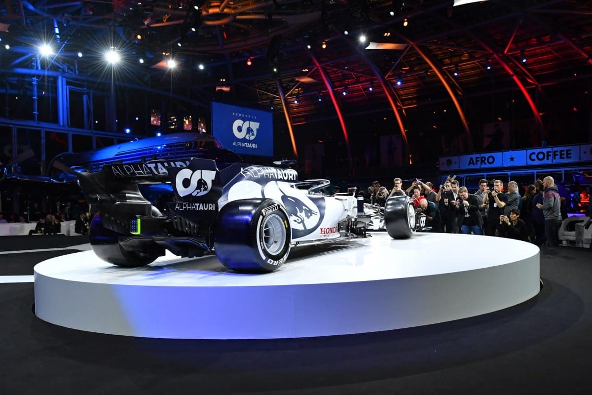 GALERIA: imagens do AT01, o primeiro carro da AlphaTauri para a F1 GALERIA: imagens do AT01, o primeiro carro da AlphaTauri para a F1