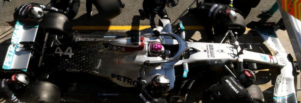 Mercedes F1 ajuda na batalha contra o coronavírus