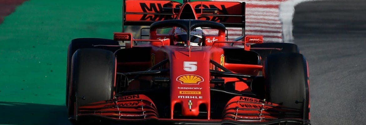 Ferrari e Vettel interrompem o teste na parte da manhã após problema no motor