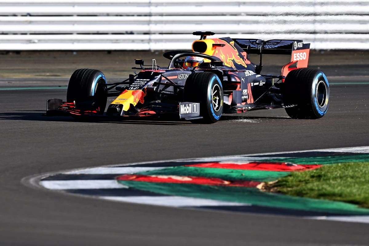 GALERIA: as imagens do RB16, o desafiante da Red Bull para a temporada 2020 da F1 GALERIA: as imagens do RB16, o desafiante da Red Bull para a temporada 2020 da F1