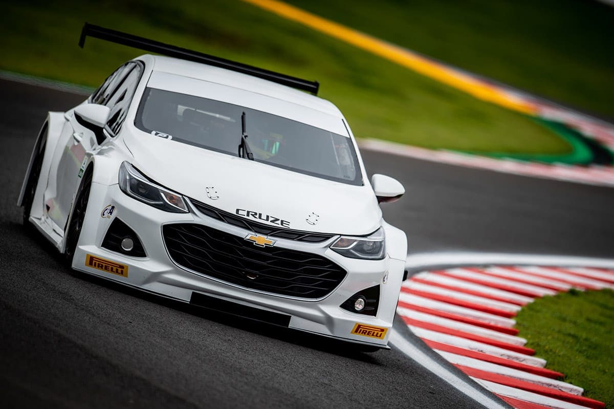 Stock Car faz primeiro teste com os novos Corolla e Cruze Stock Car 2020 - Chevrolet Cruze
