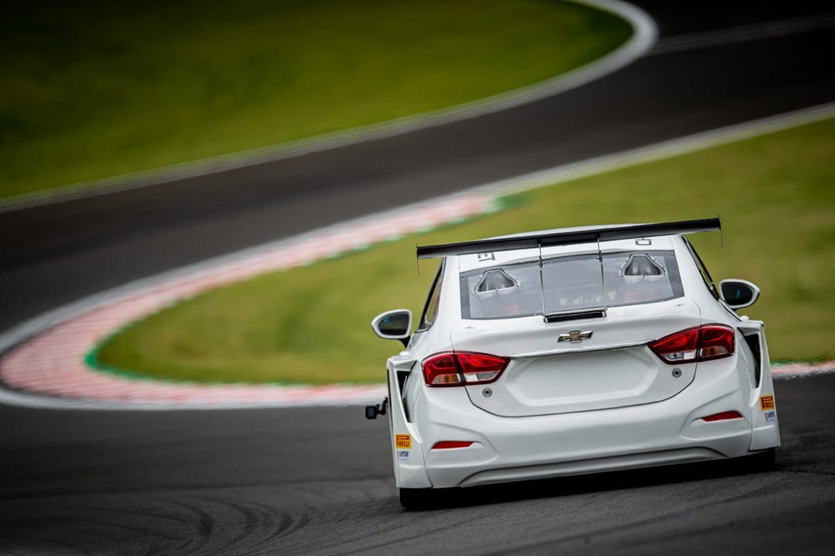 Stock Car faz primeiro teste com os novos Corolla e Cruze Stock Car 2020 - Chevrolet Cruze