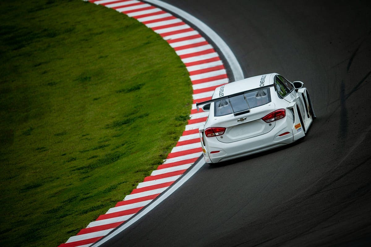 Stock Car faz primeiro teste com os novos Corolla e Cruze Stock Car 2020 - Chevrolet Cruze
