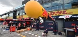 Red Bull de volta a Milton Keynes após cancelamento do GP da Austrália