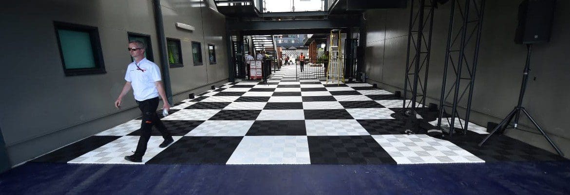 FIA e Fórmula 1 muito criticadas após indefinição caótica em Melbourne