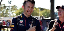 F1 Virtual Grand Prix: Alex Albon fez uma corrida de recuperação na Austrália