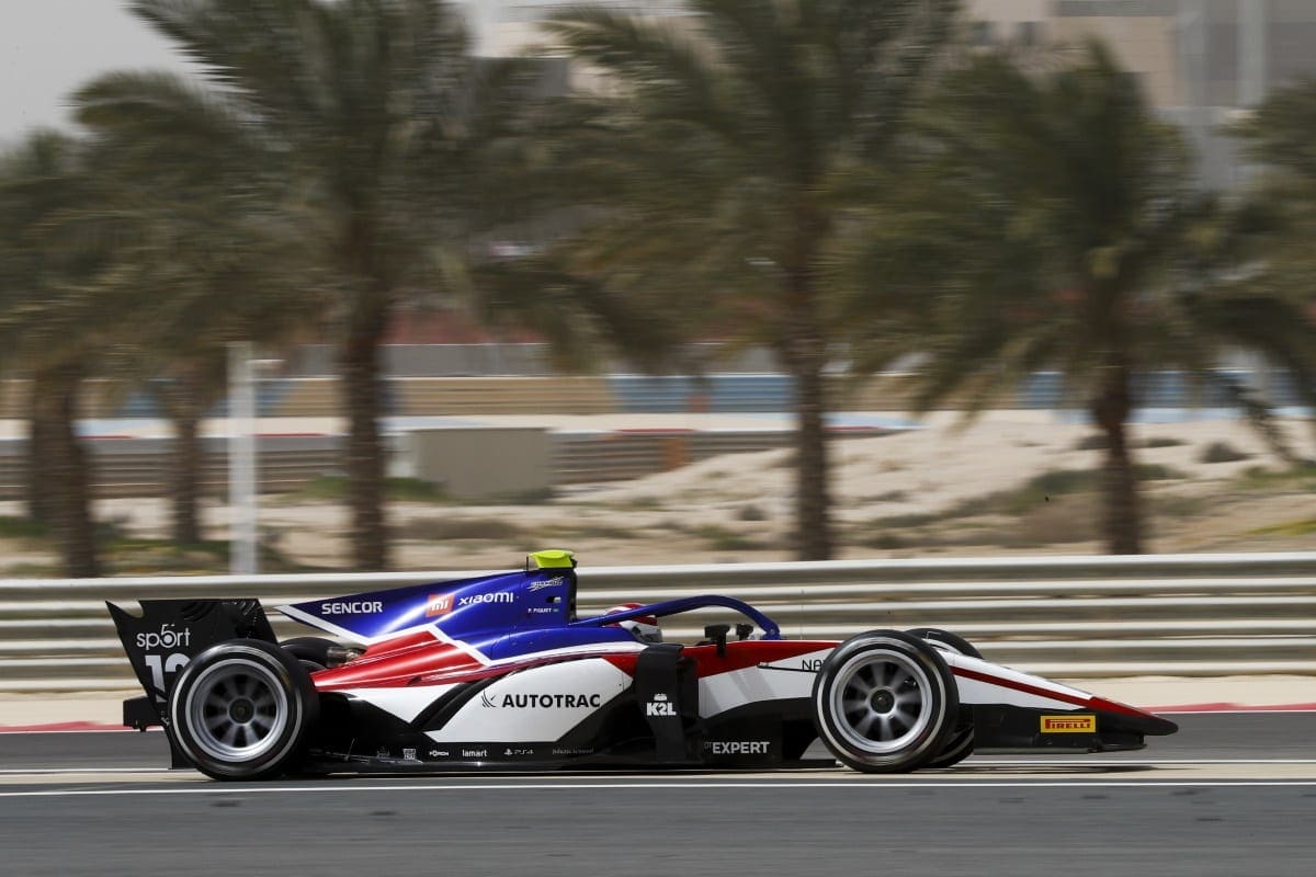 GALERIA: Piquet, Drugovich e Samaia, os brasileiros do grid da F2, durante os testes no Bahrein