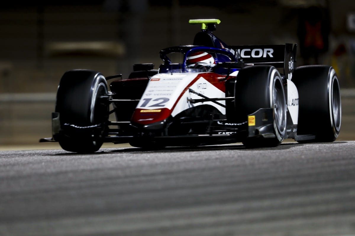 GALERIA: Piquet, Drugovich e Samaia, os brasileiros do grid da F2, durante os testes no Bahrein